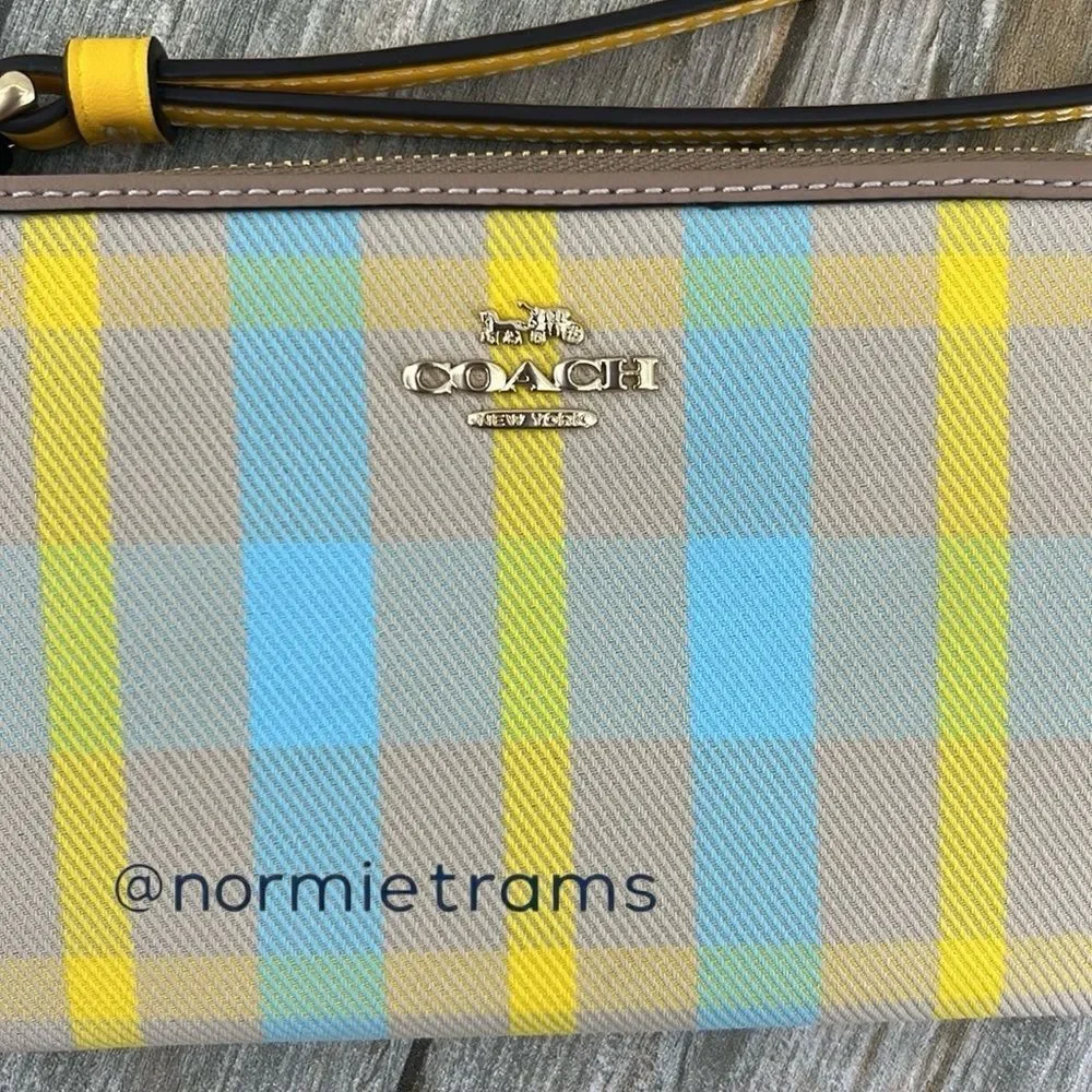 Coach Corner Zip Wristlet With Plaid Print Wallet Bag Purse